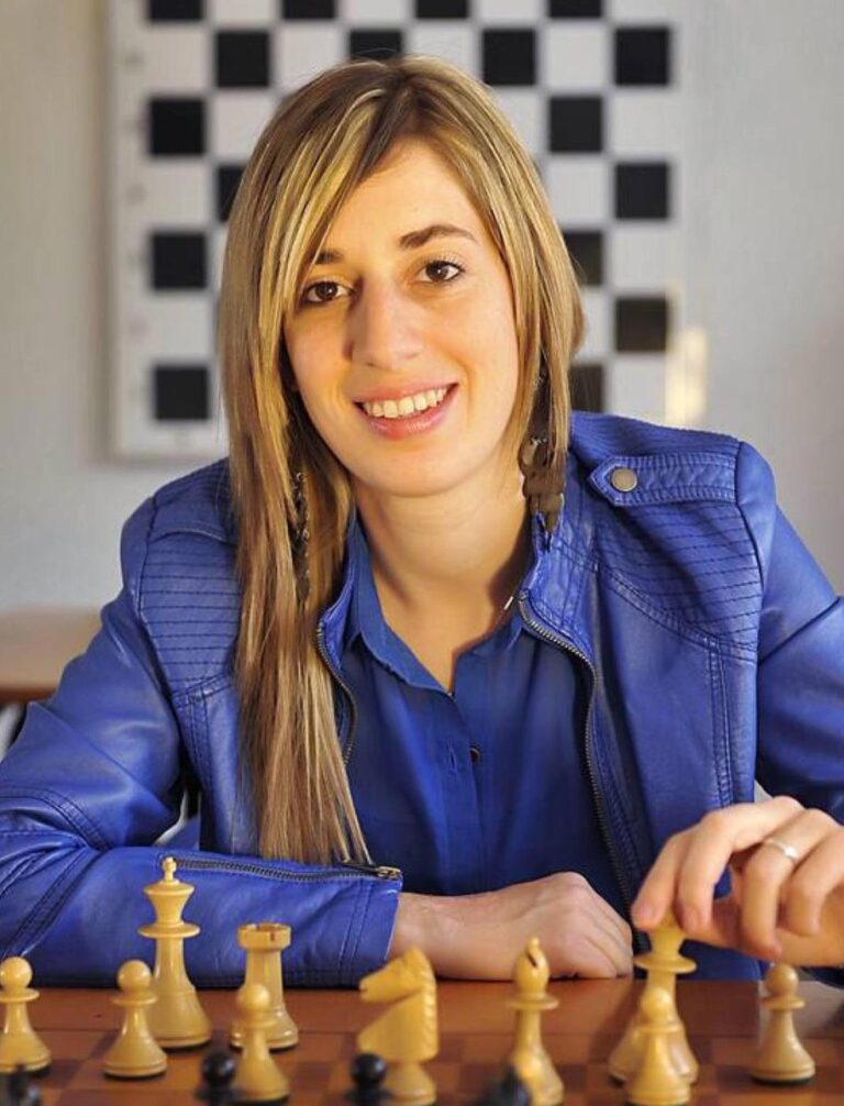 La IM Carolina Lujan en la Comisión De Atletas FIDE