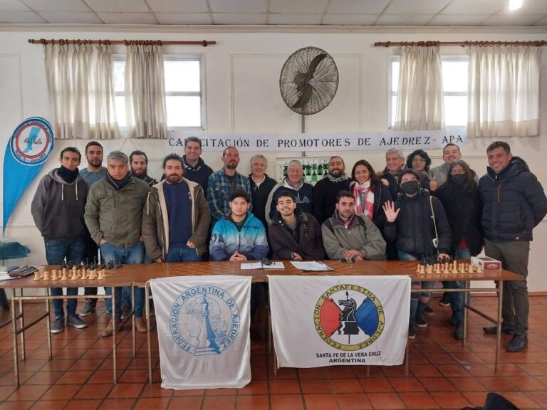 Santa Fe: Comenzó la capacitación de promotores de ajedrez